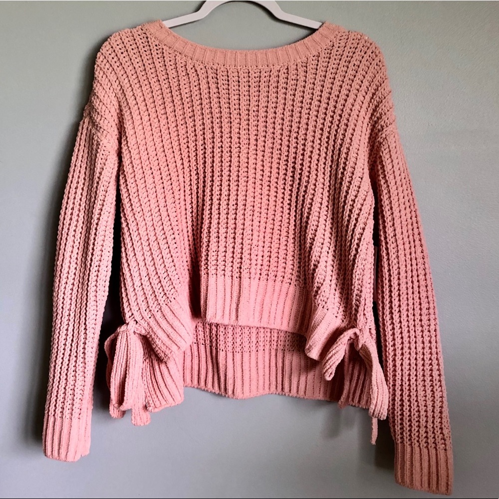 NWT M Candie’s Super Soft Sweater Blush Pink